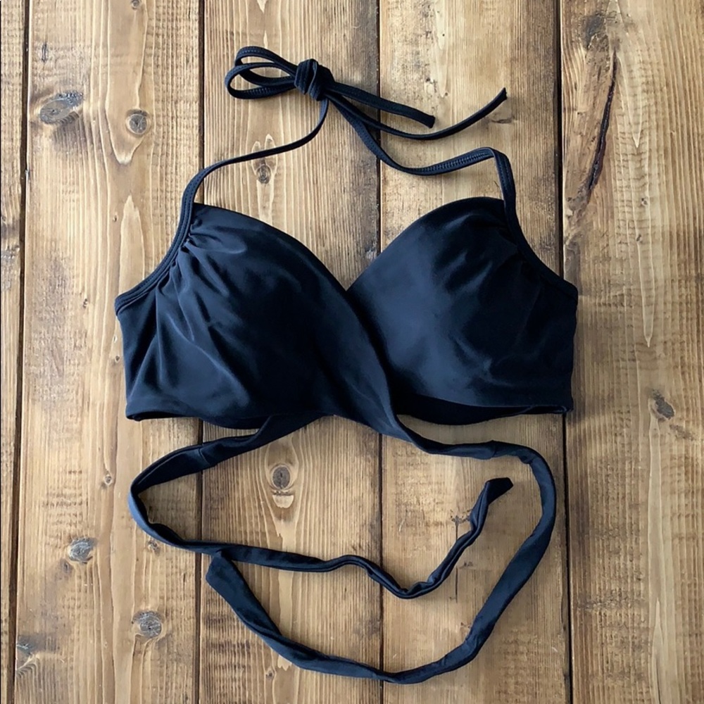 Victoria’s Secret The Wrap Halter